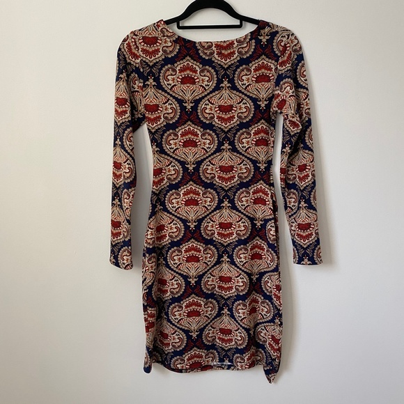 Tenki Multicolor Paisley Long Sleeve Bodycon Dress - Picture 5 of 5